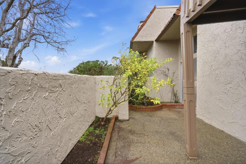 main property photo 73