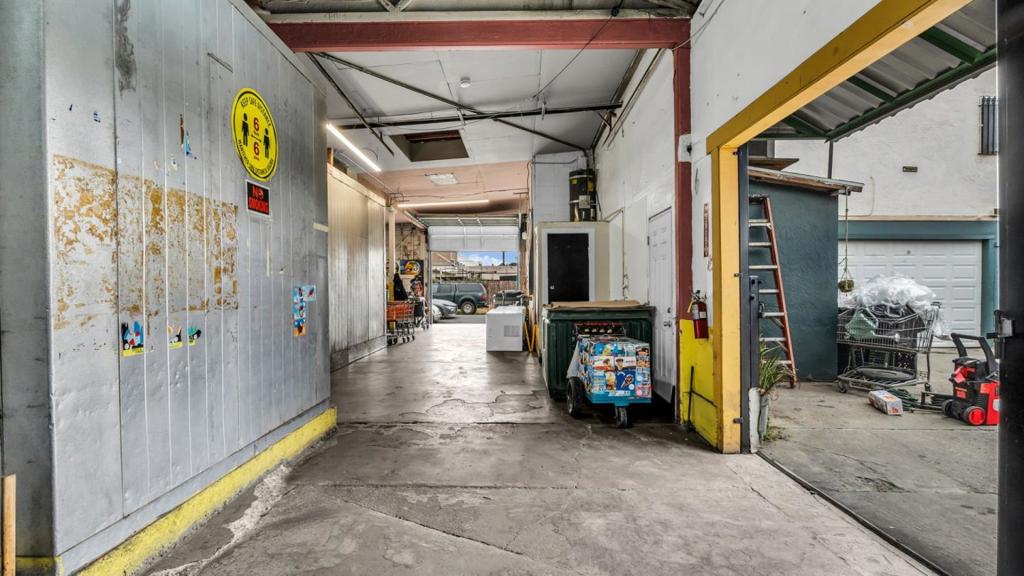 main property photo 47