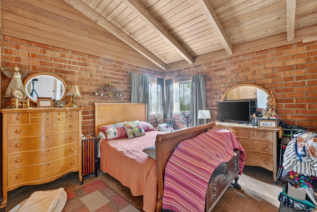 main property photo 60