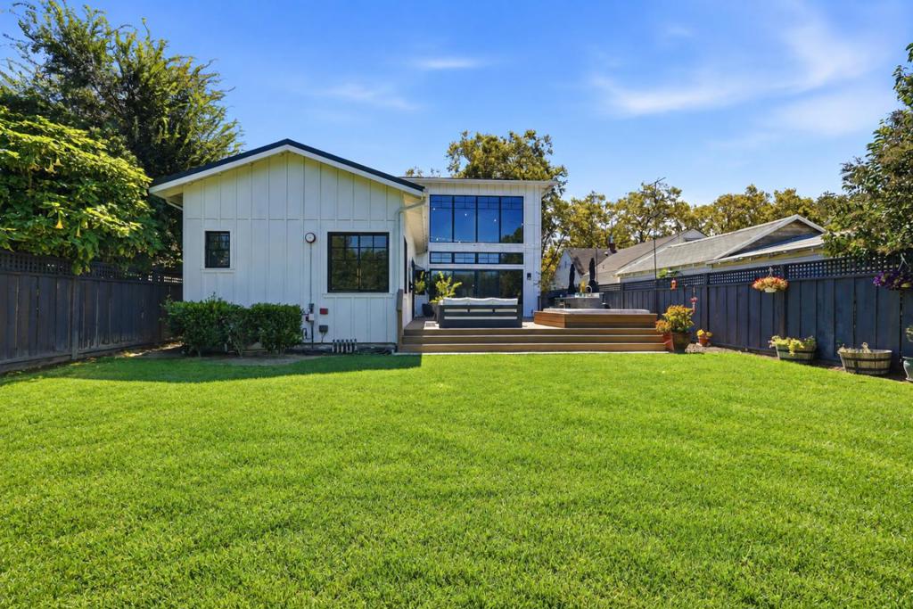 main property photo 55