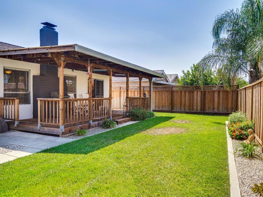 main property photo 40