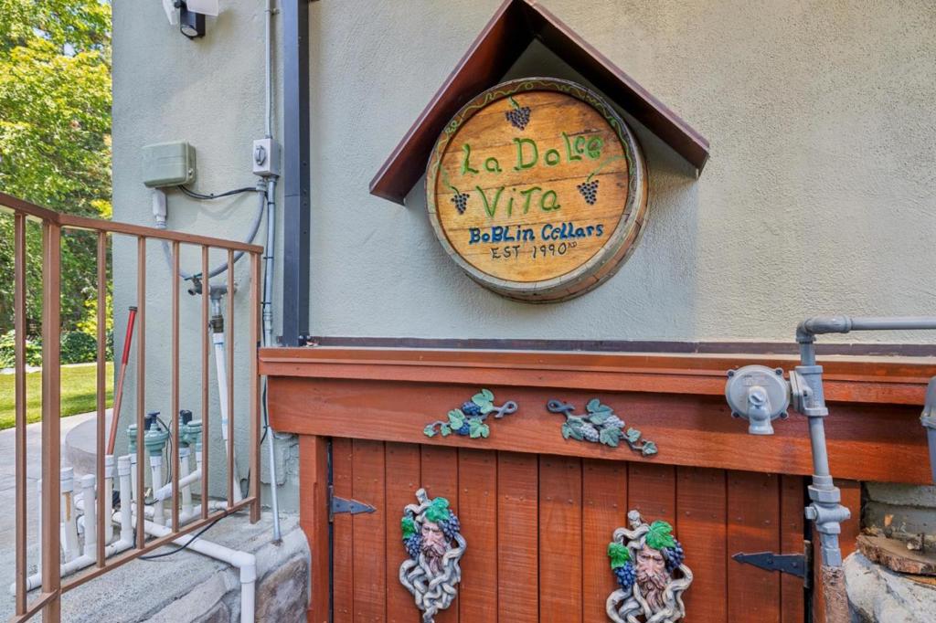 main property photo 76