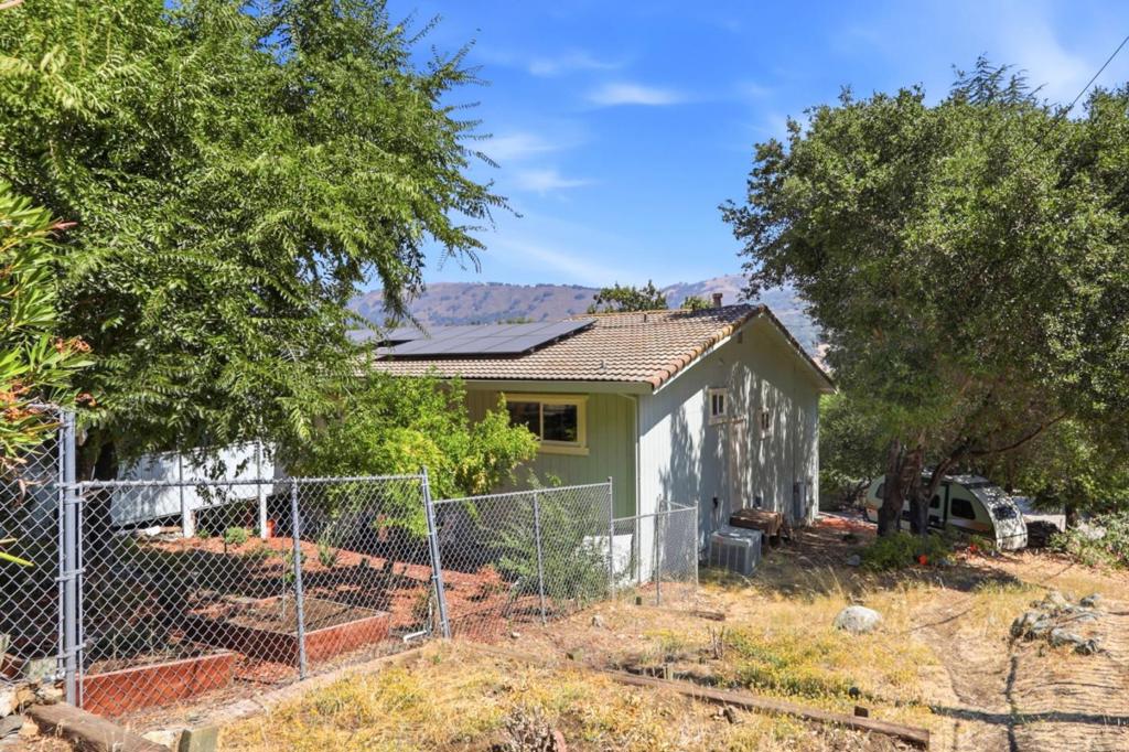 main property photo 58