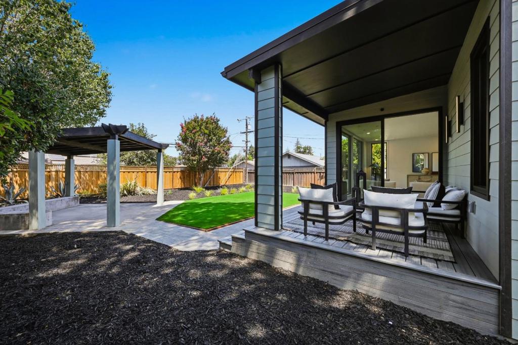 main property photo 67