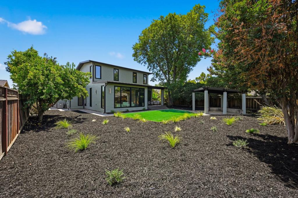 main property photo 69