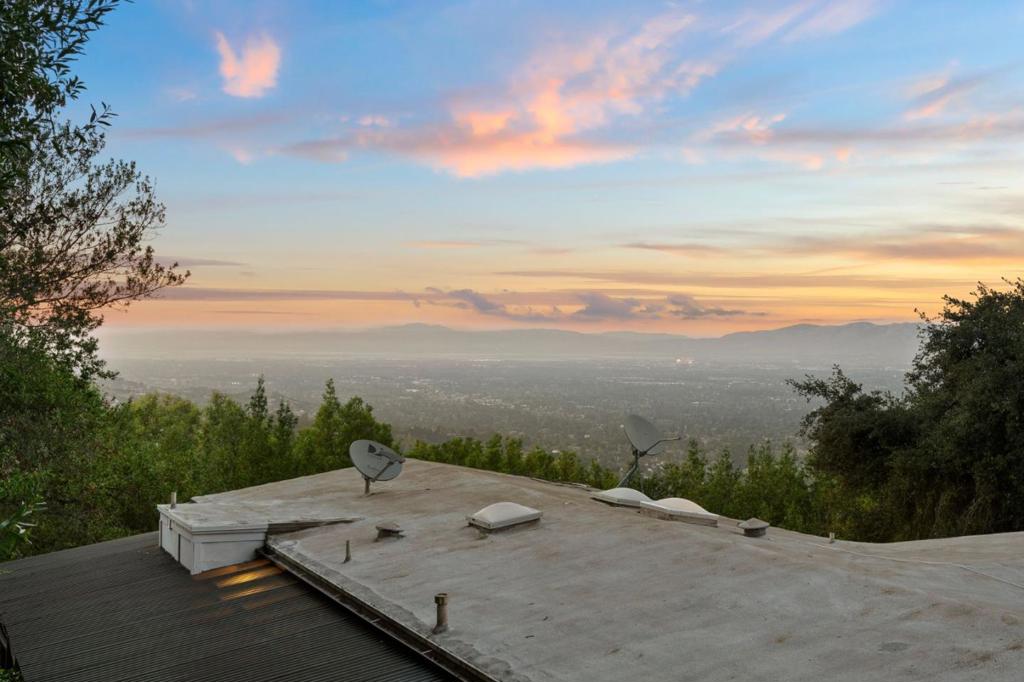 main property photo 55