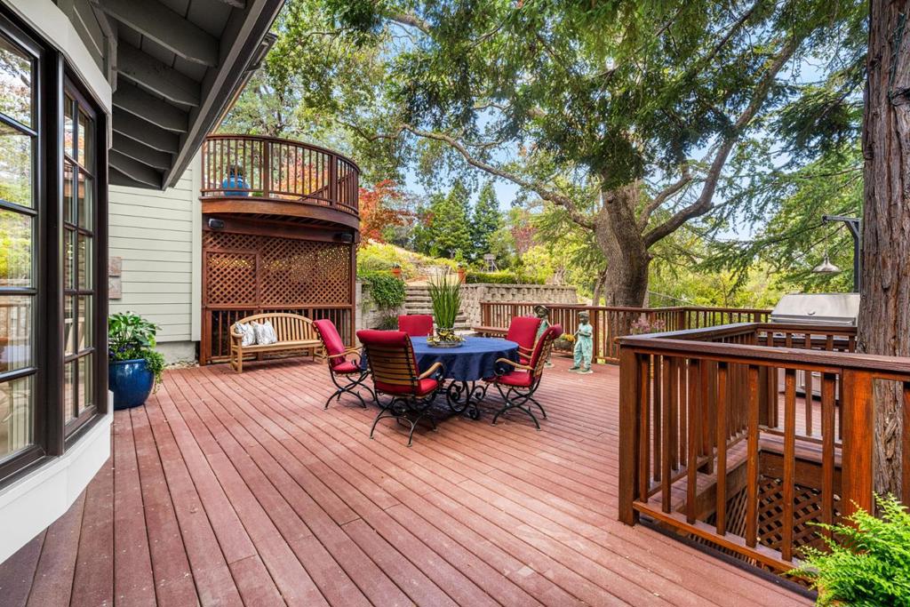 main property photo 69