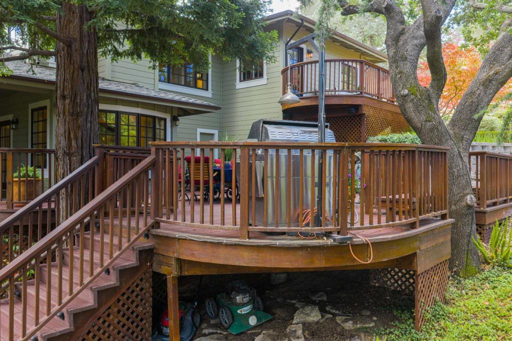 main property photo 70
