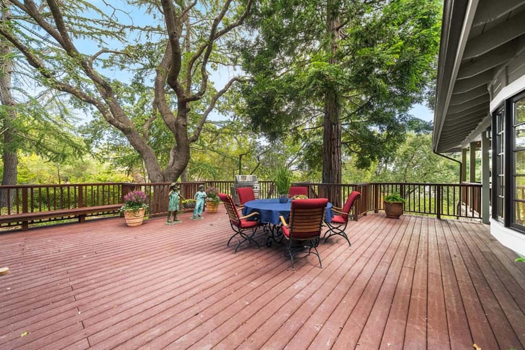 main property photo 71