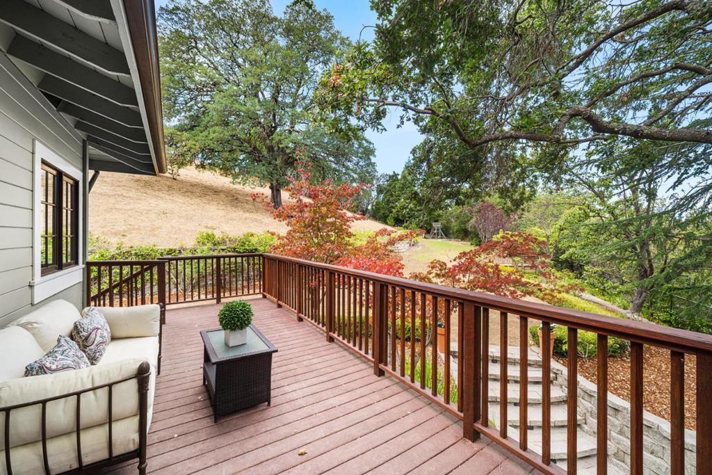 main property photo 80