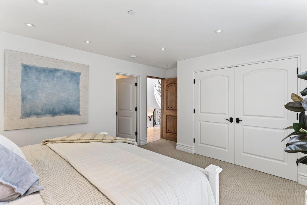 main property photo 83