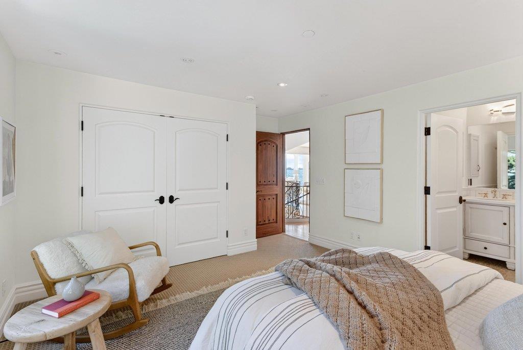 main property photo 88