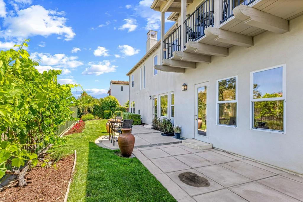 main property photo 50