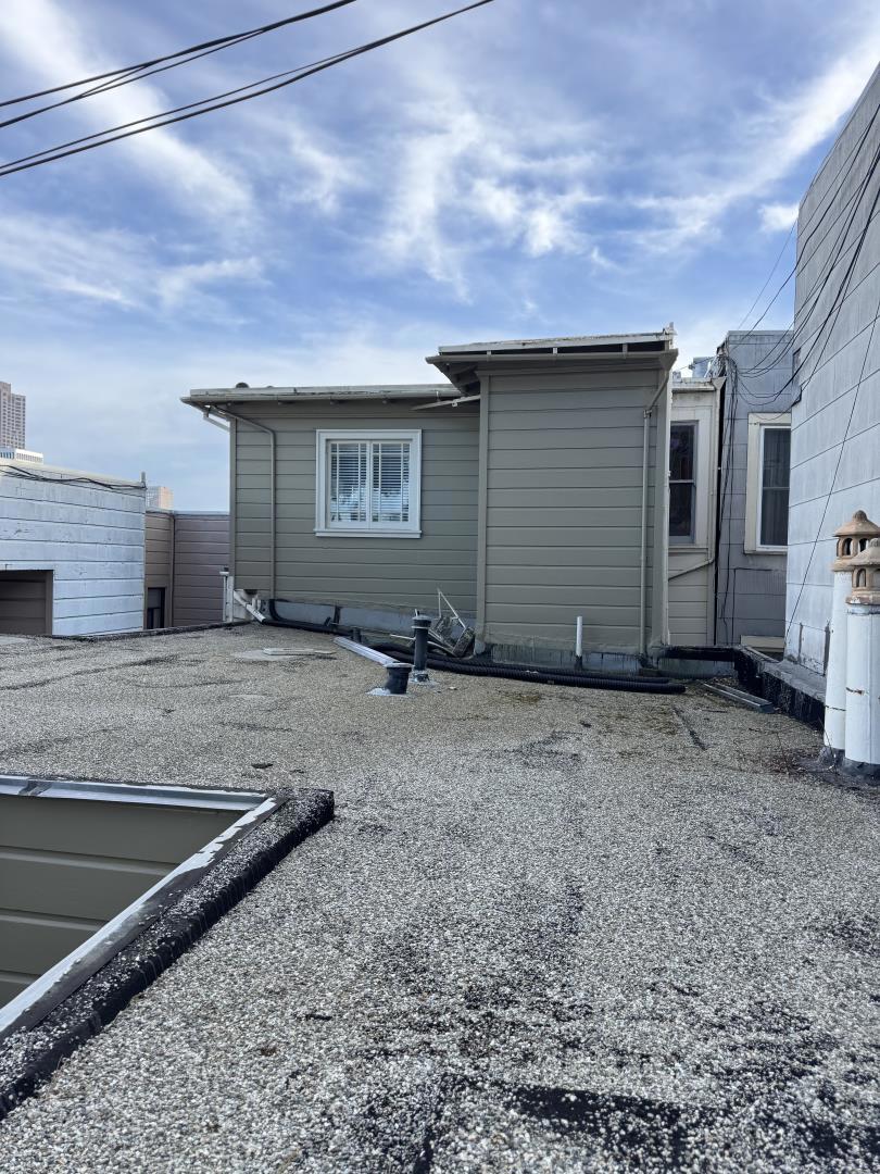 main property photo 77