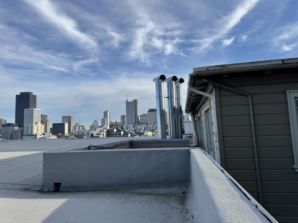 main property photo 80