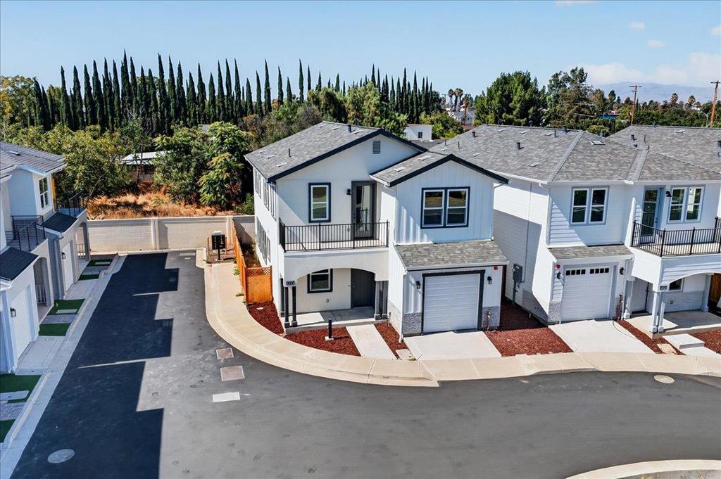 main property photo 58