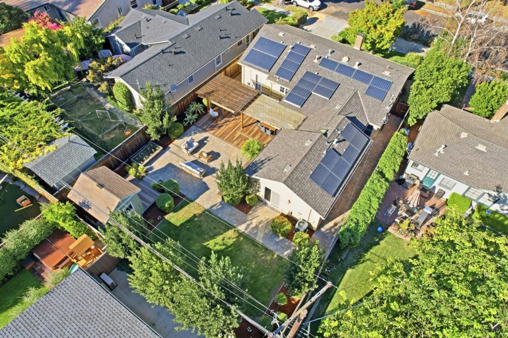 main property photo 51