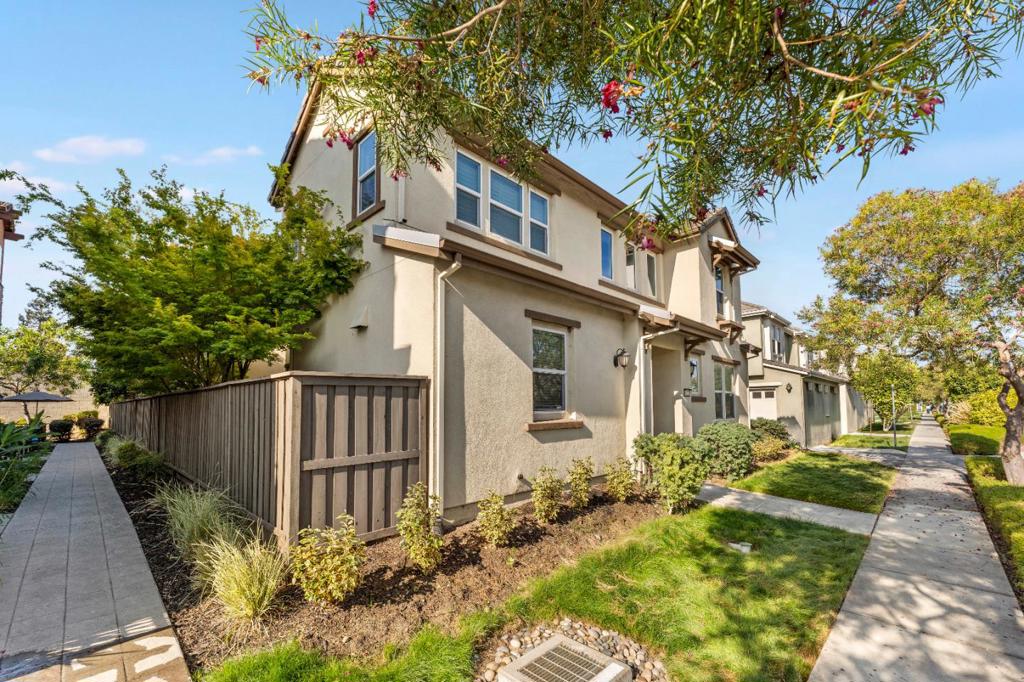 main property photo 62