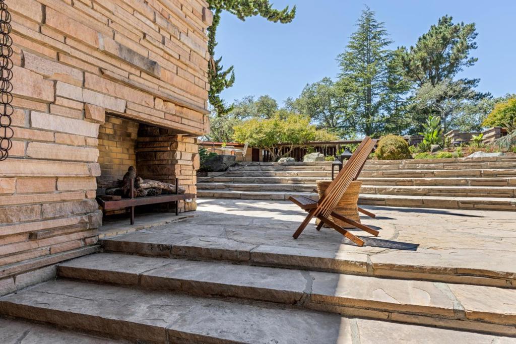 main property photo 75
