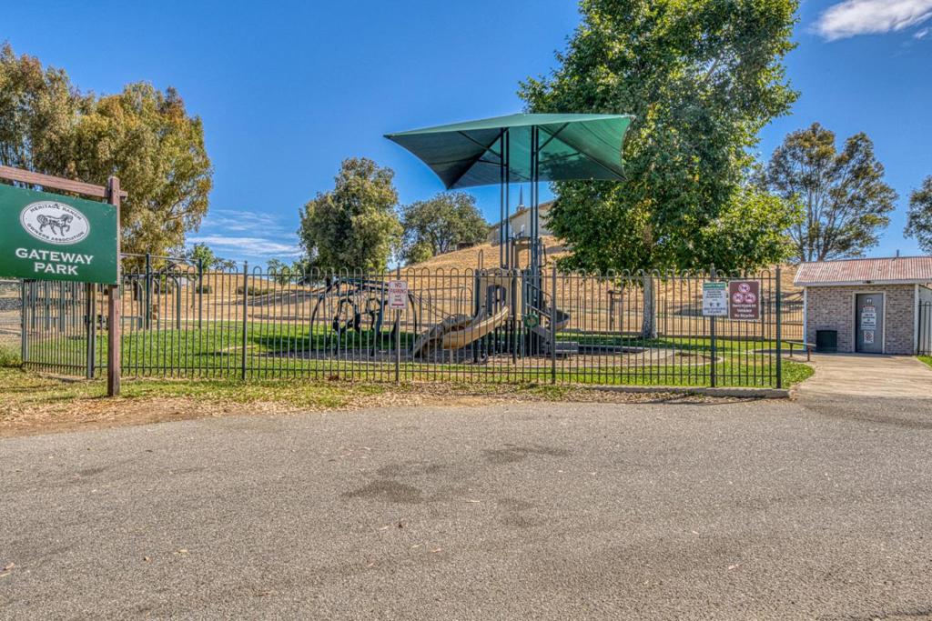 main property photo 17