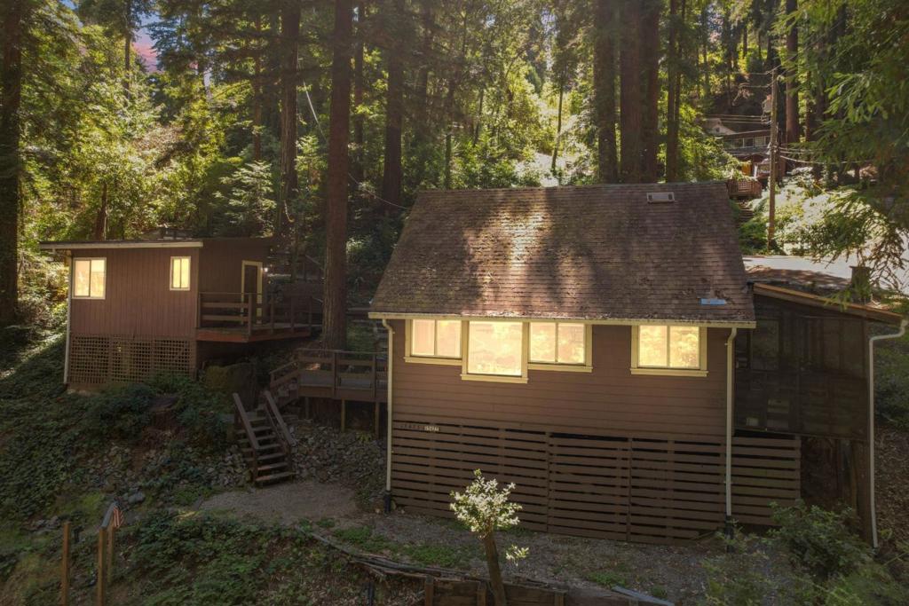 main property photo 53