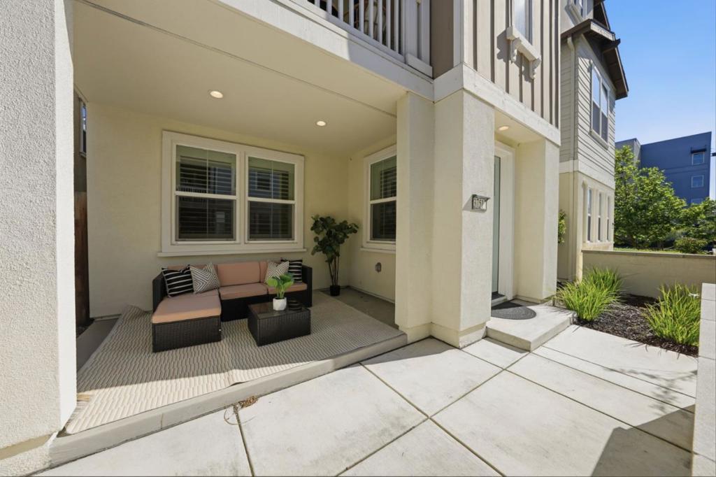 main property photo 64