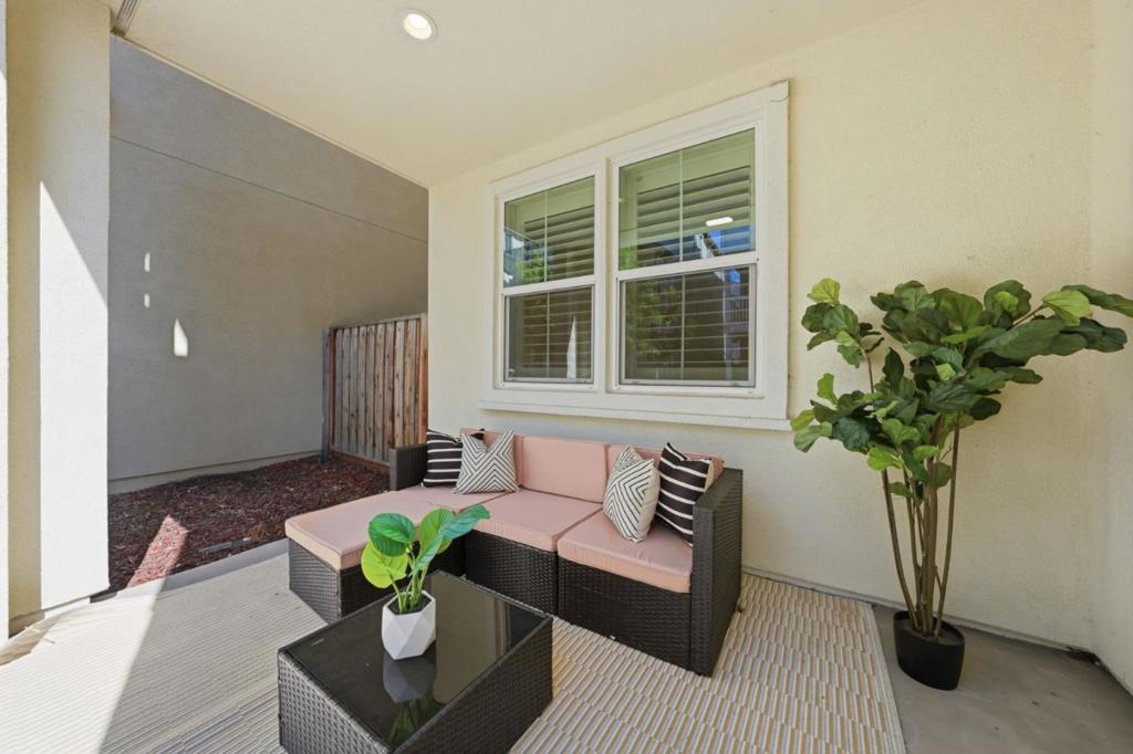 main property photo 65