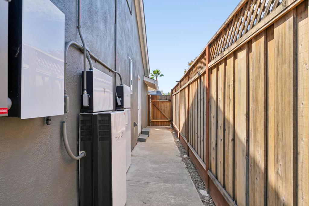 main property photo 71