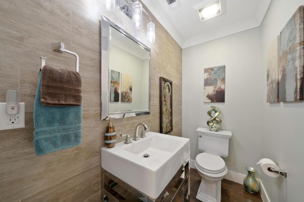 main property photo 116
