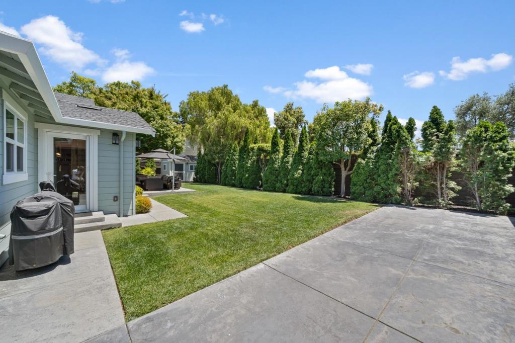 main property photo 117