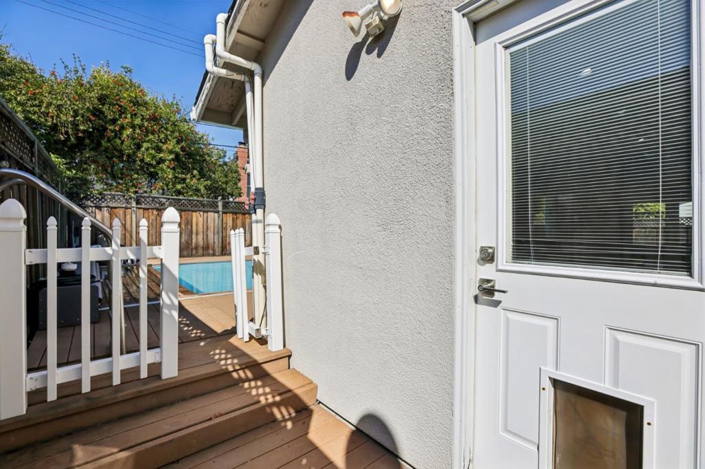 main property photo 59