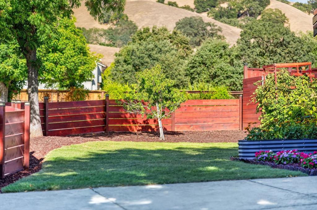 main property photo 68