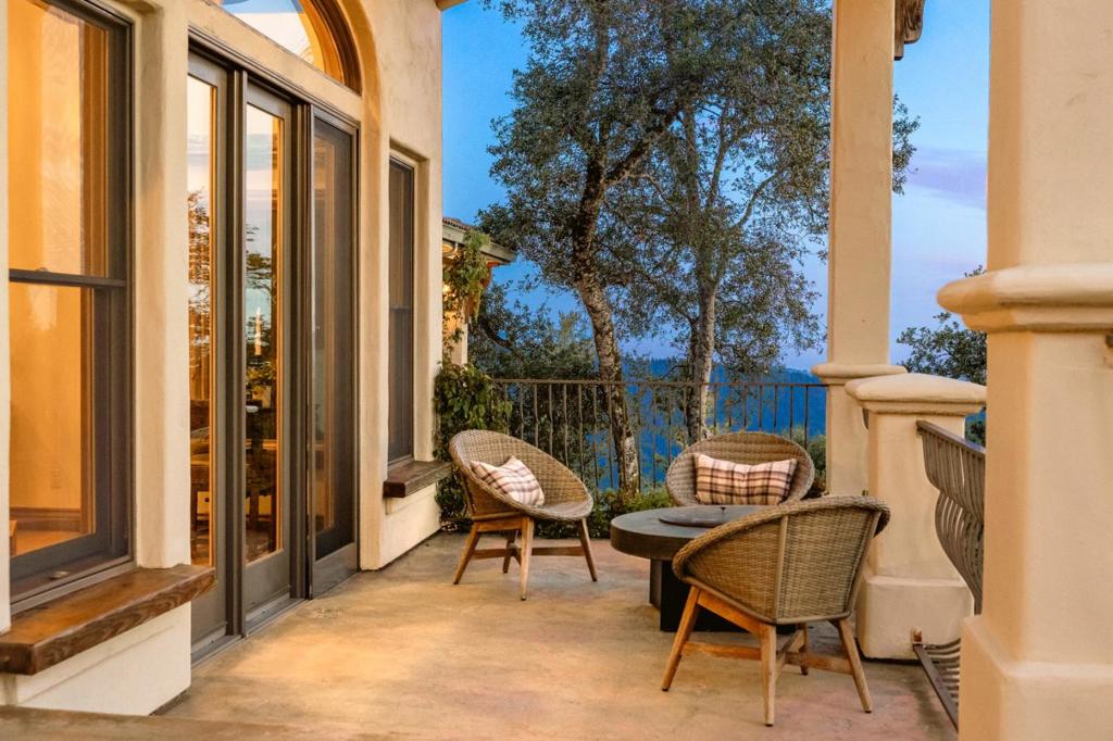 main property photo 60