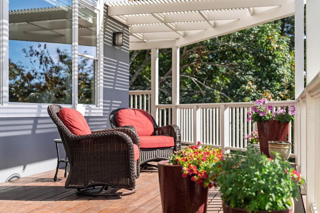 main property photo 67