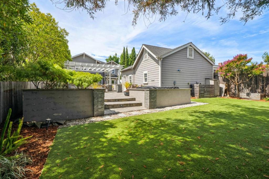 main property photo 56