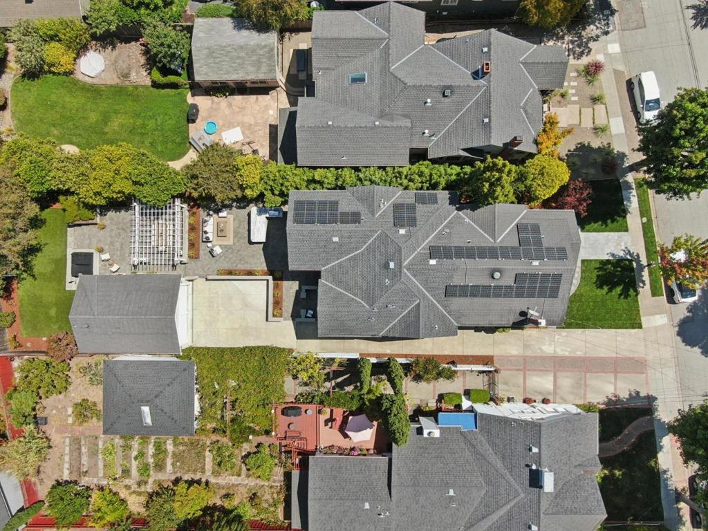 main property photo 62