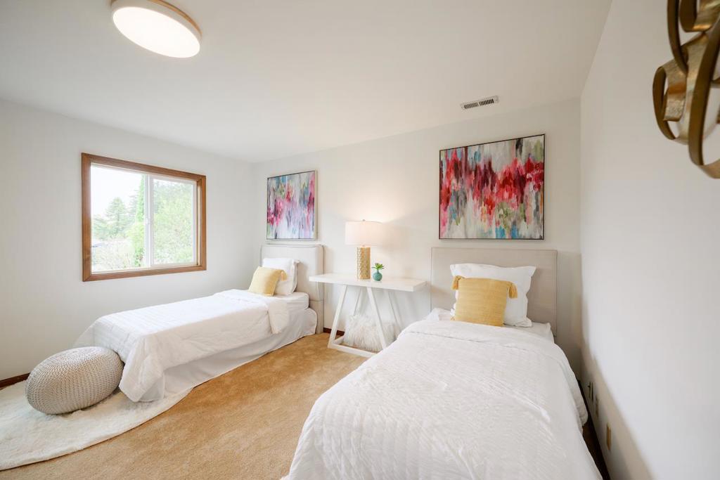 main property photo 76