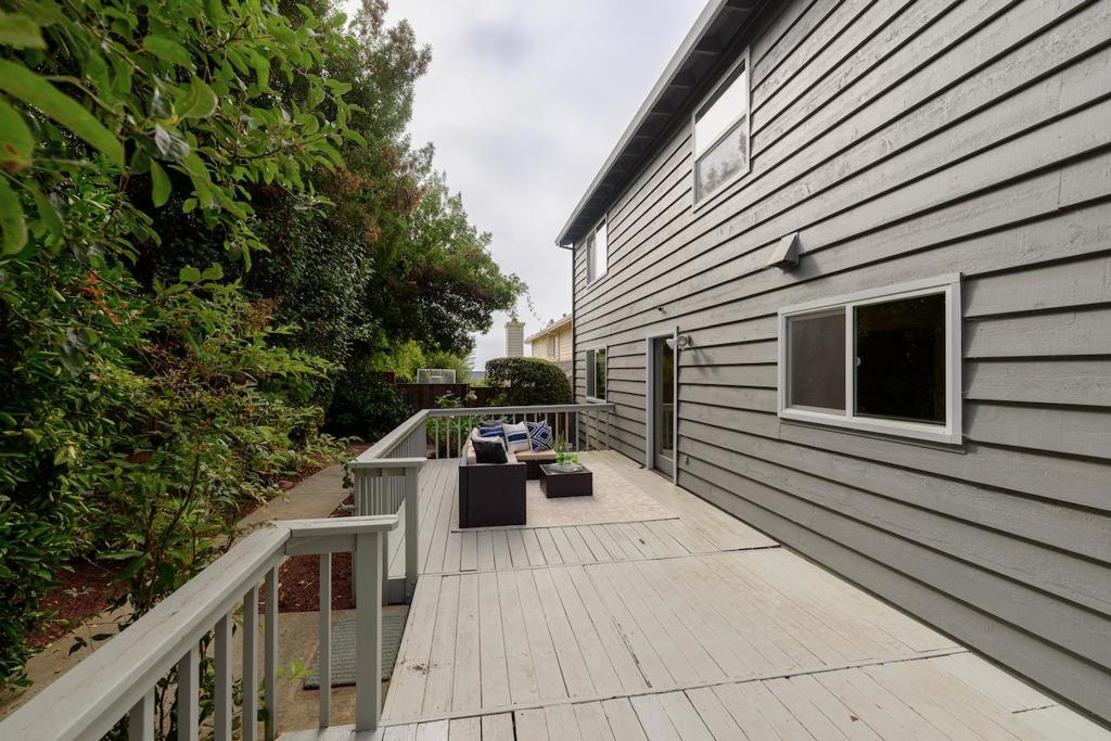 main property photo 87