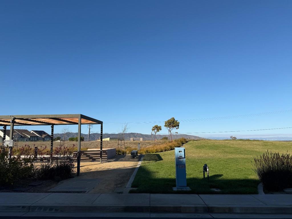 main property photo 58