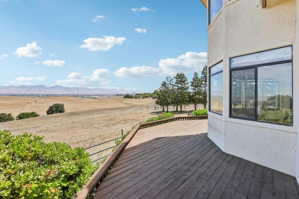main property photo 57