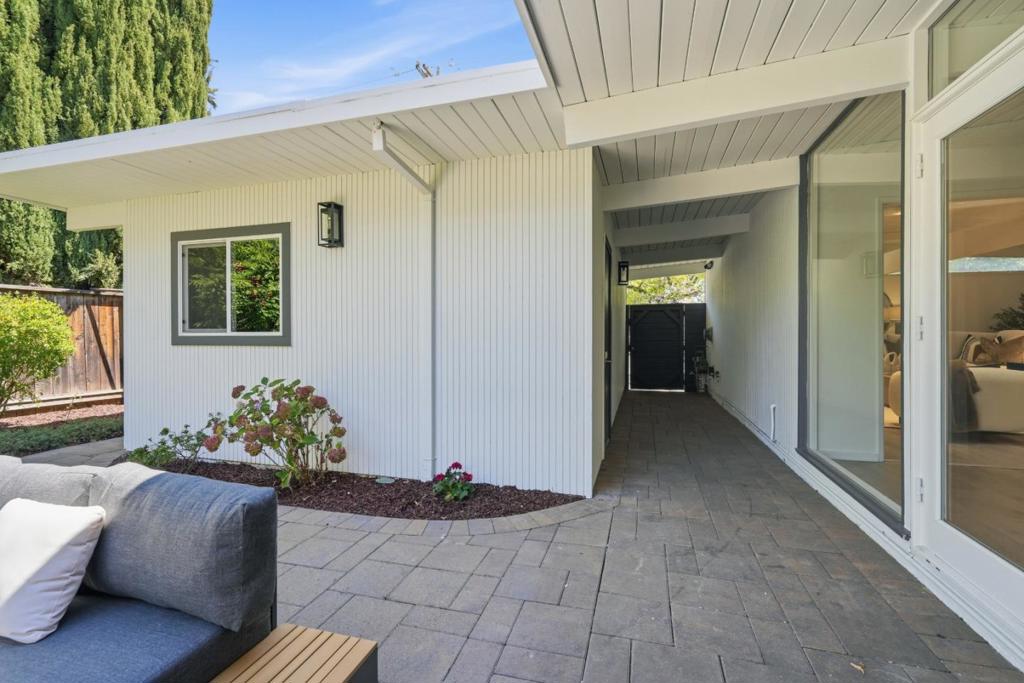 main property photo 57