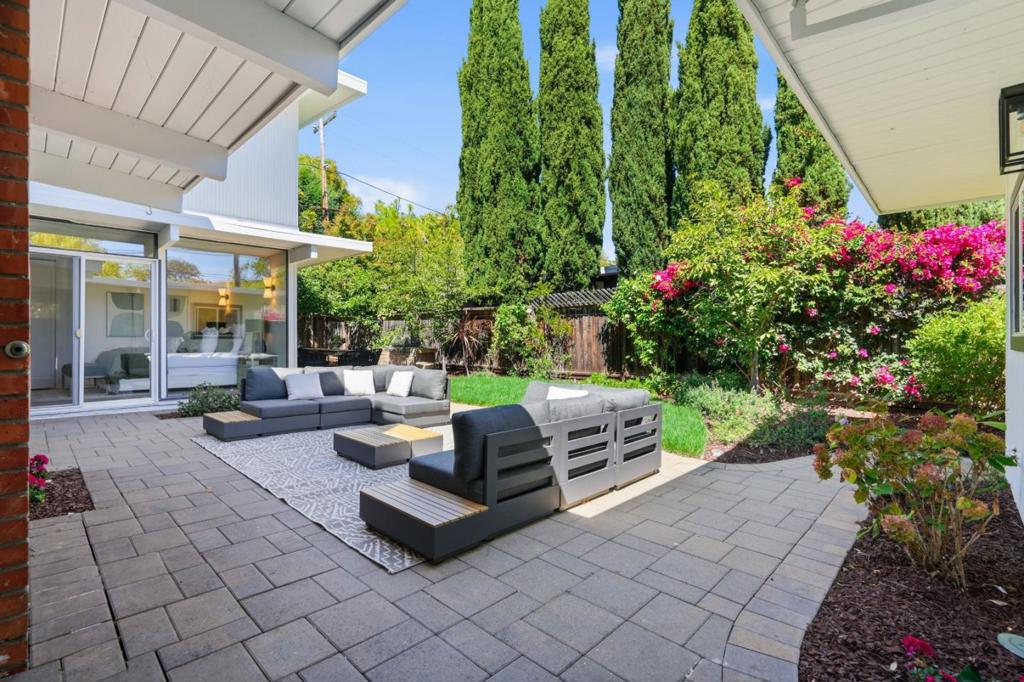 main property photo 59