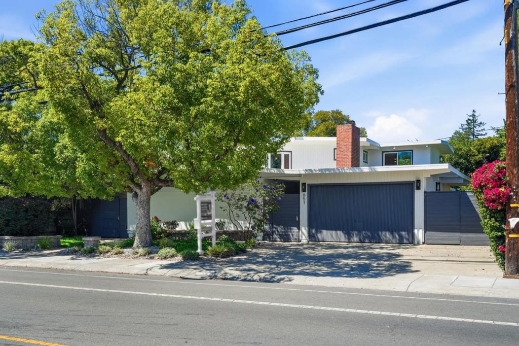 main property photo 70