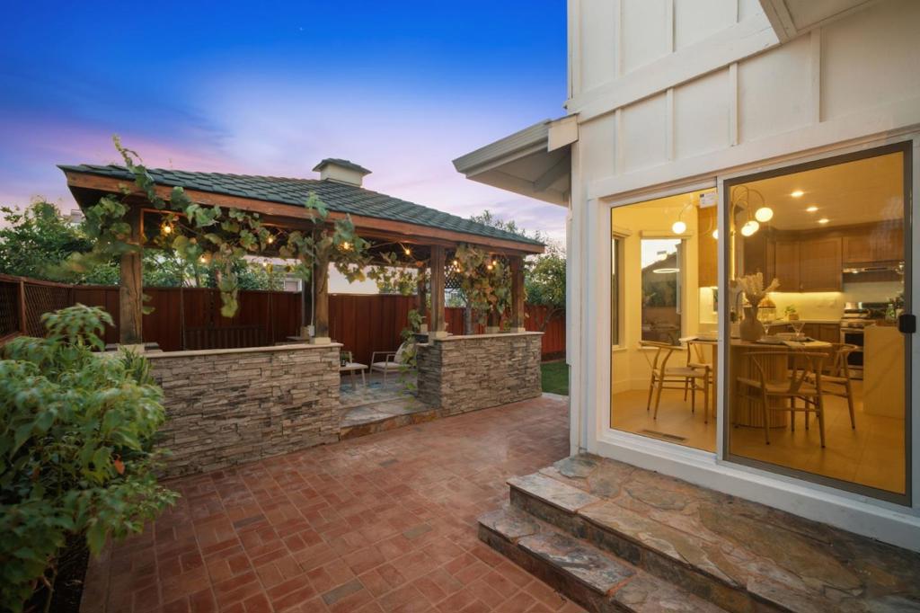 main property photo 106