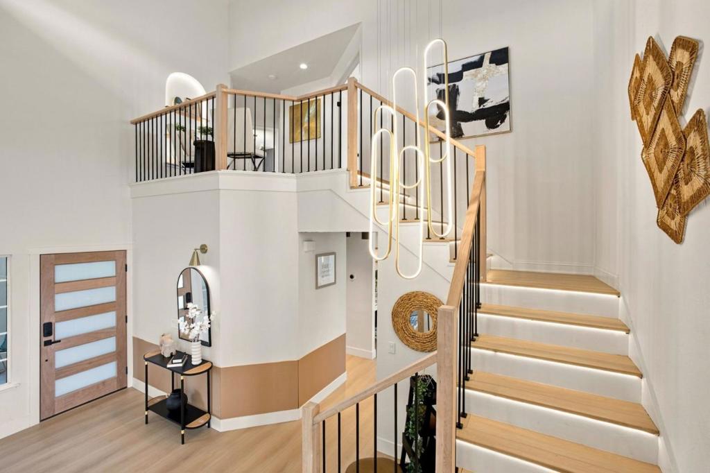 main property photo 63