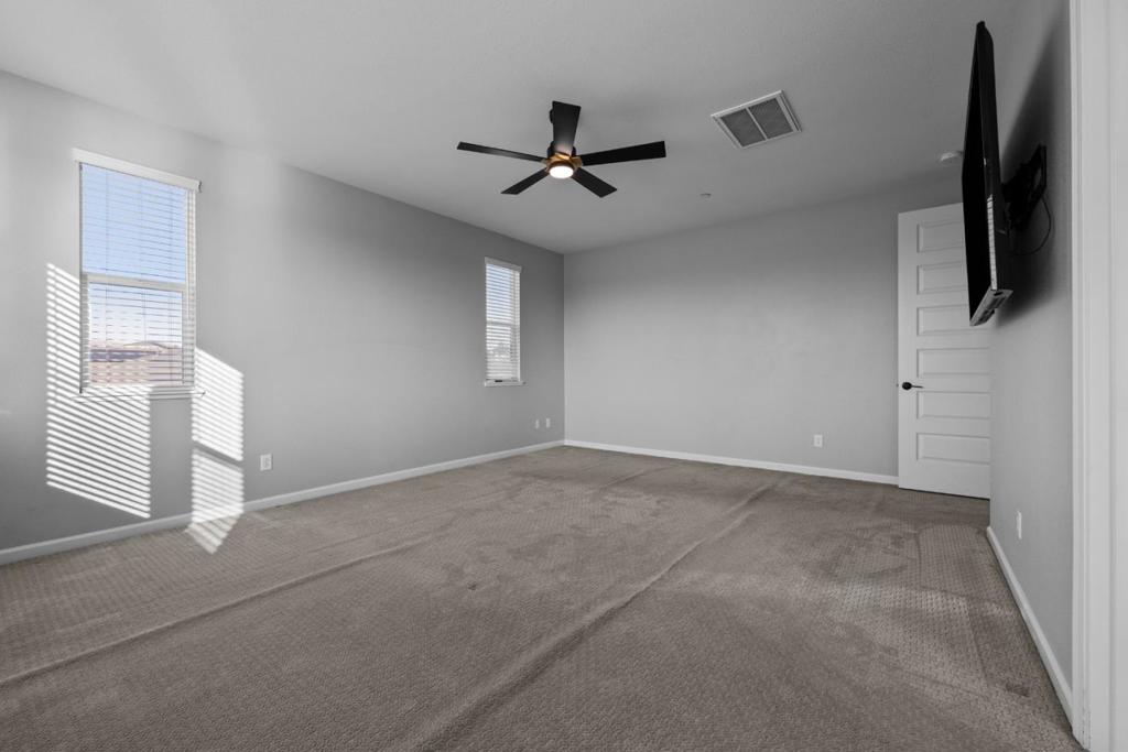 main property photo 61