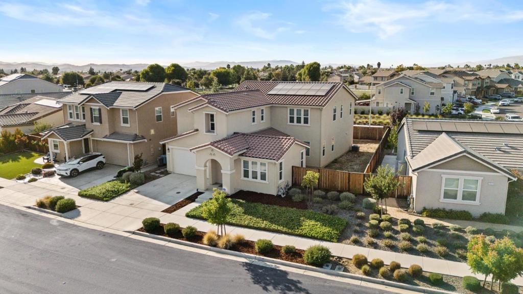 main property photo 95