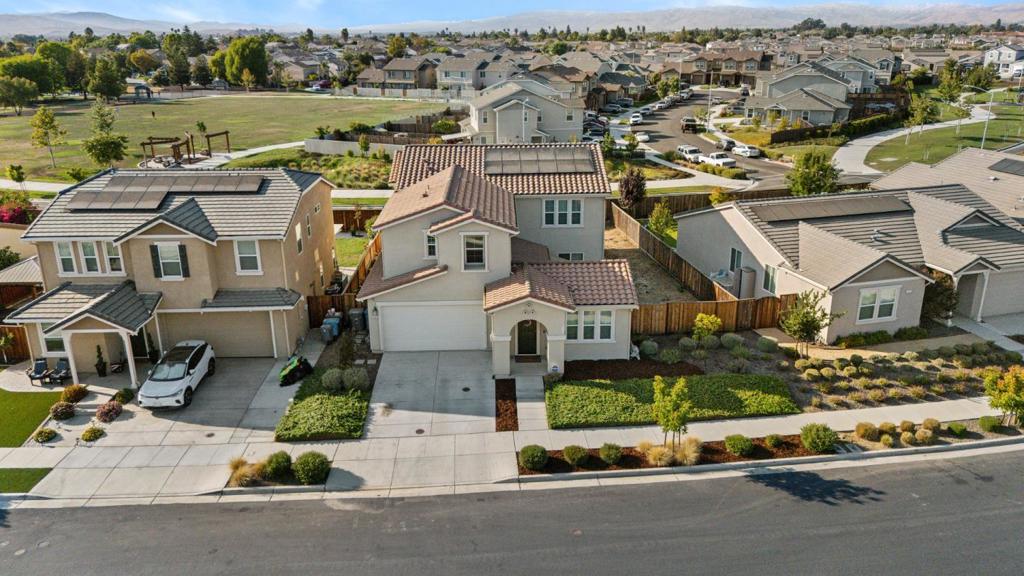 main property photo 99