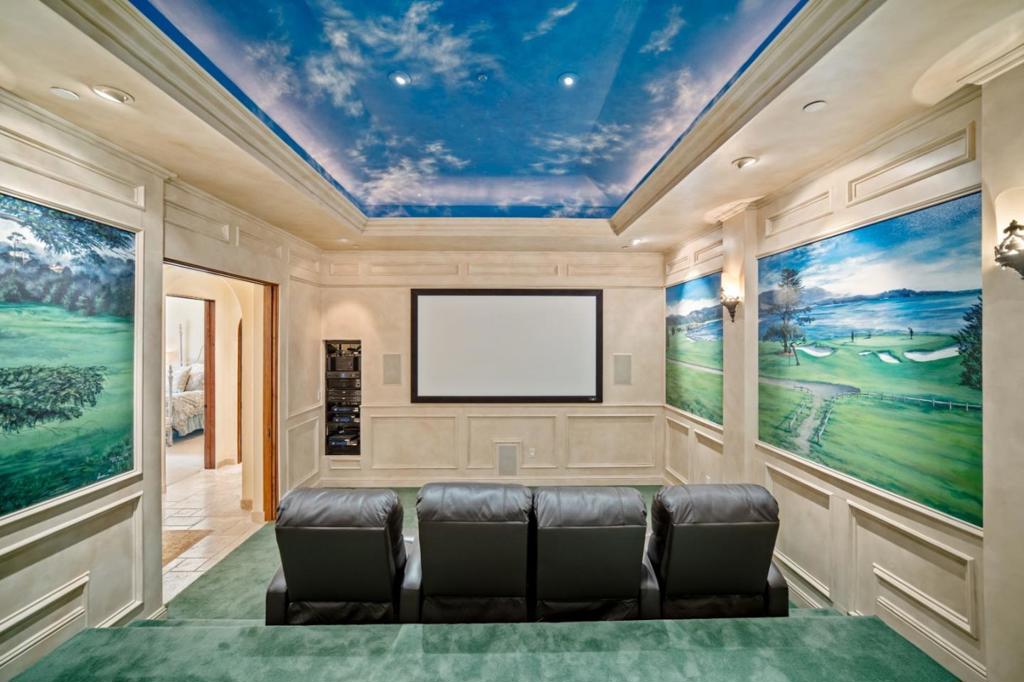 main property photo 40