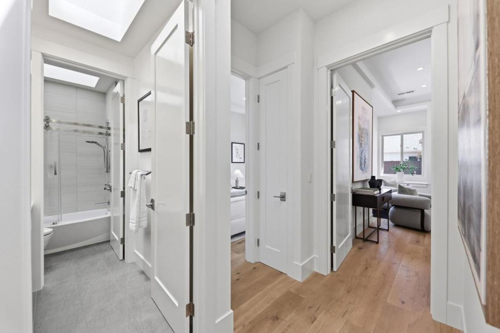 main property photo 70